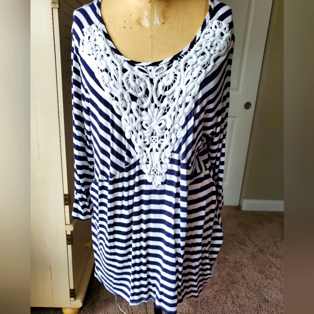Navy and white striped top crochet detail 3x